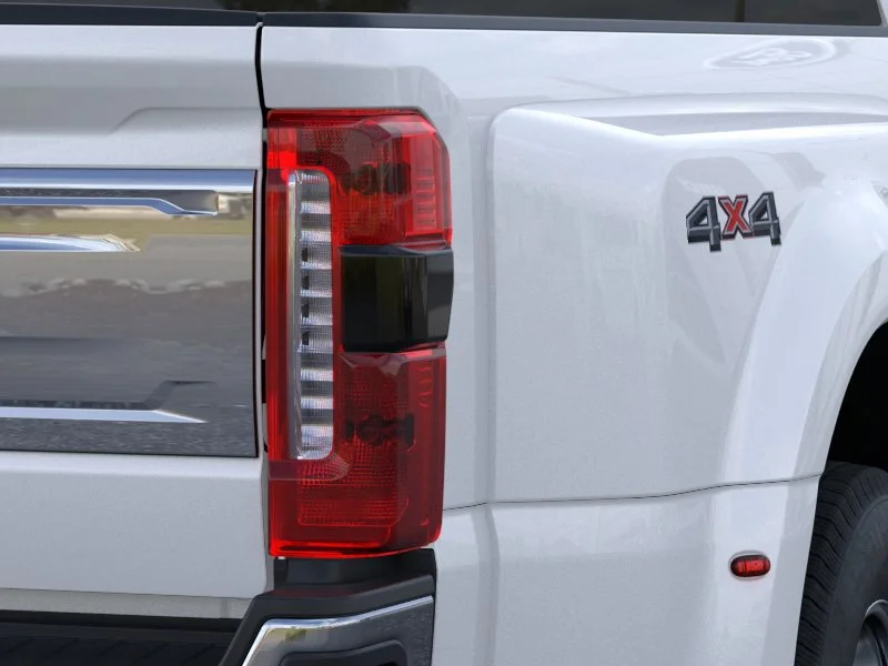 New 2026 Star White Metallic Tri-Coat Ford King Ranch image 46