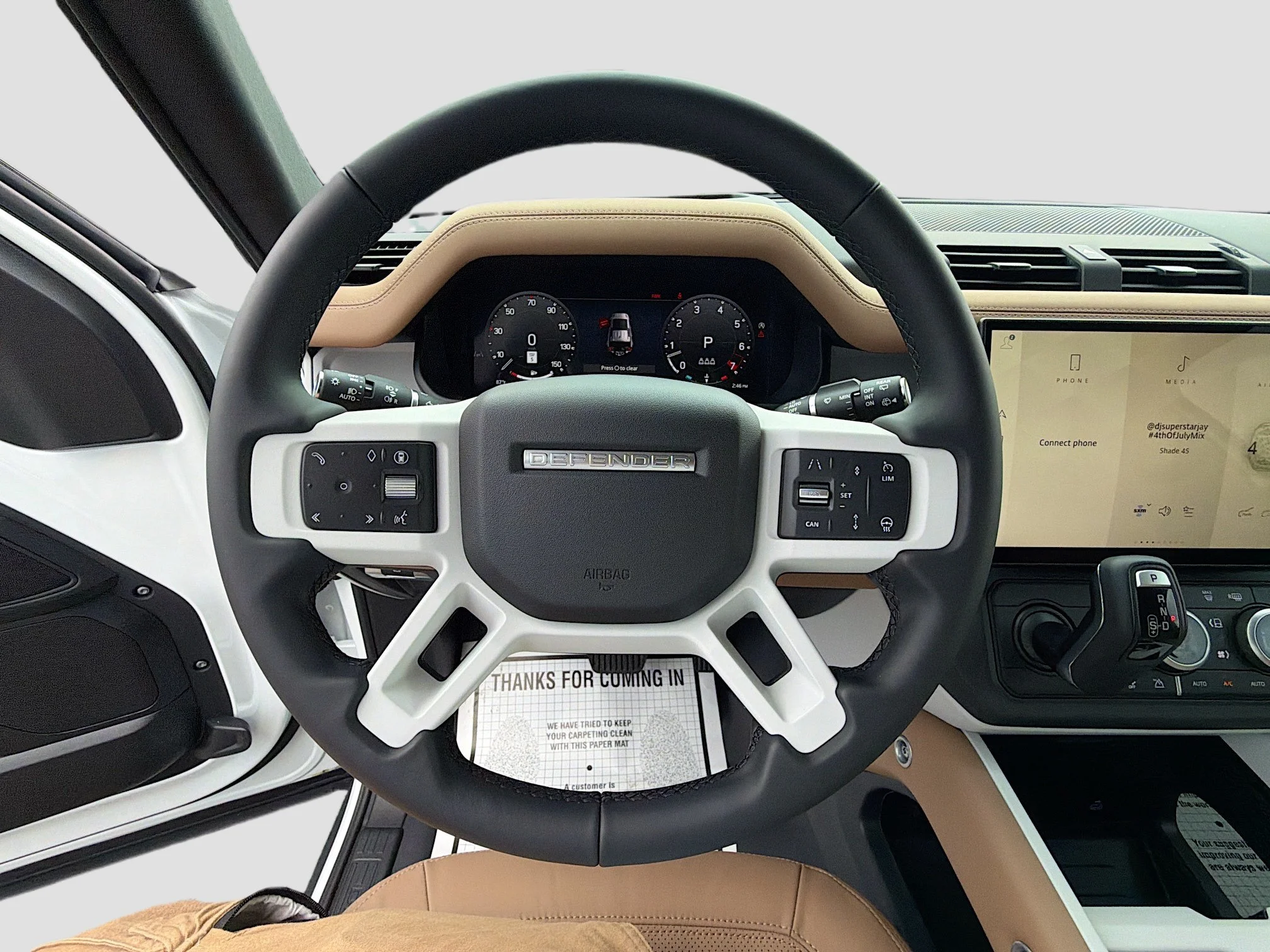 New 2026 Fuji White Land Rover X-Dynamic SE image 39