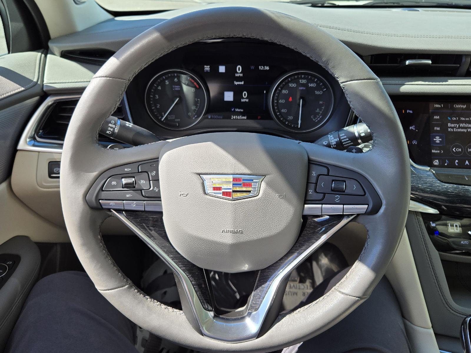 2024 Cadillac XT6 Premium Luxury - Photo 24