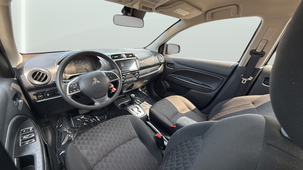 Used 2024  Mitsubishi ES image 14