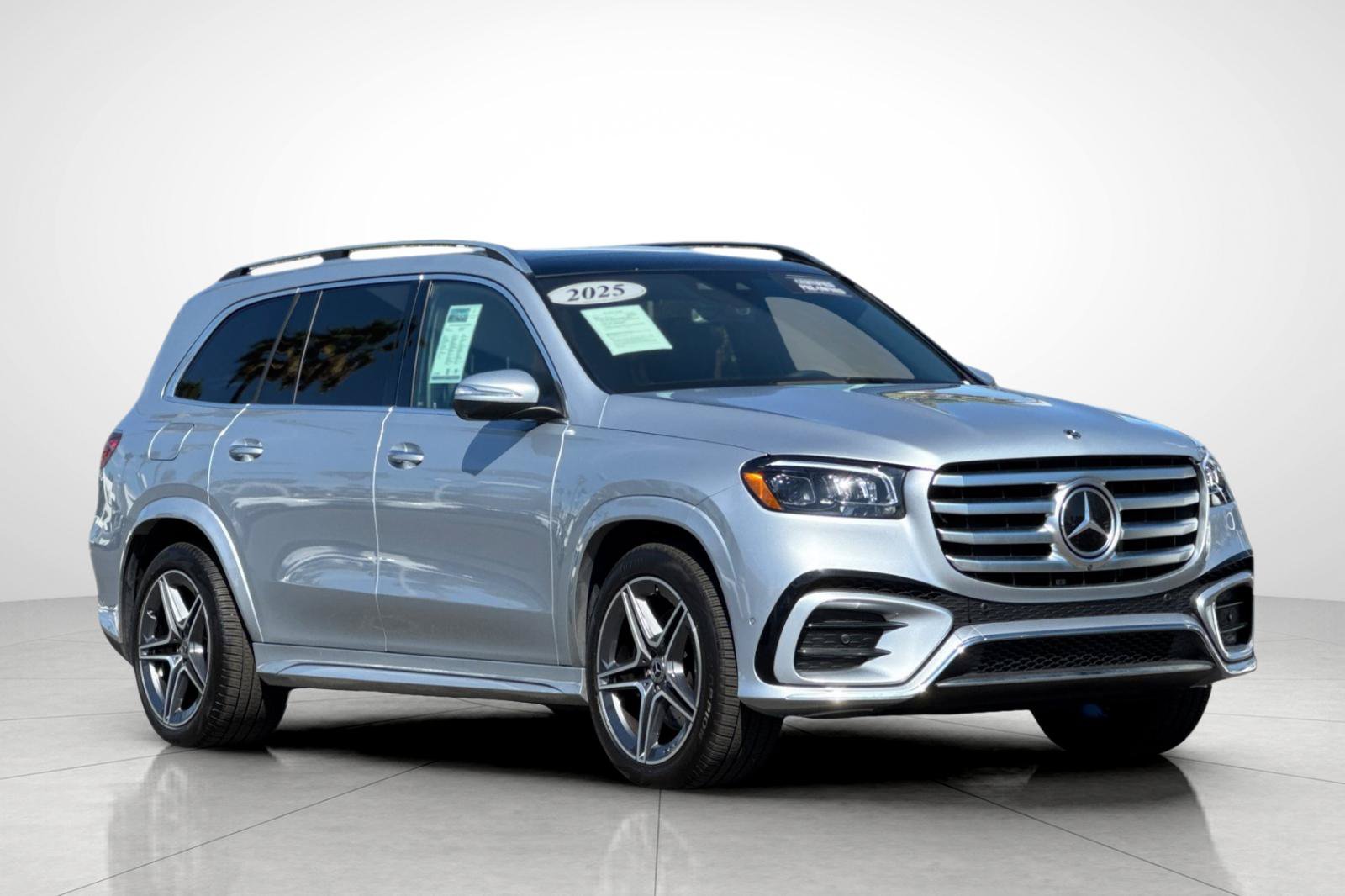 Used 2025 Silver Mercedes-Benz GLS 450 image 19