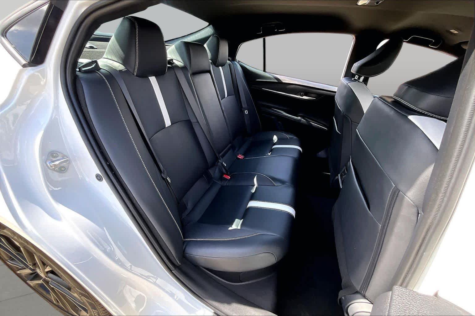 Used 2026 Ice Cap Toyota SE image 20