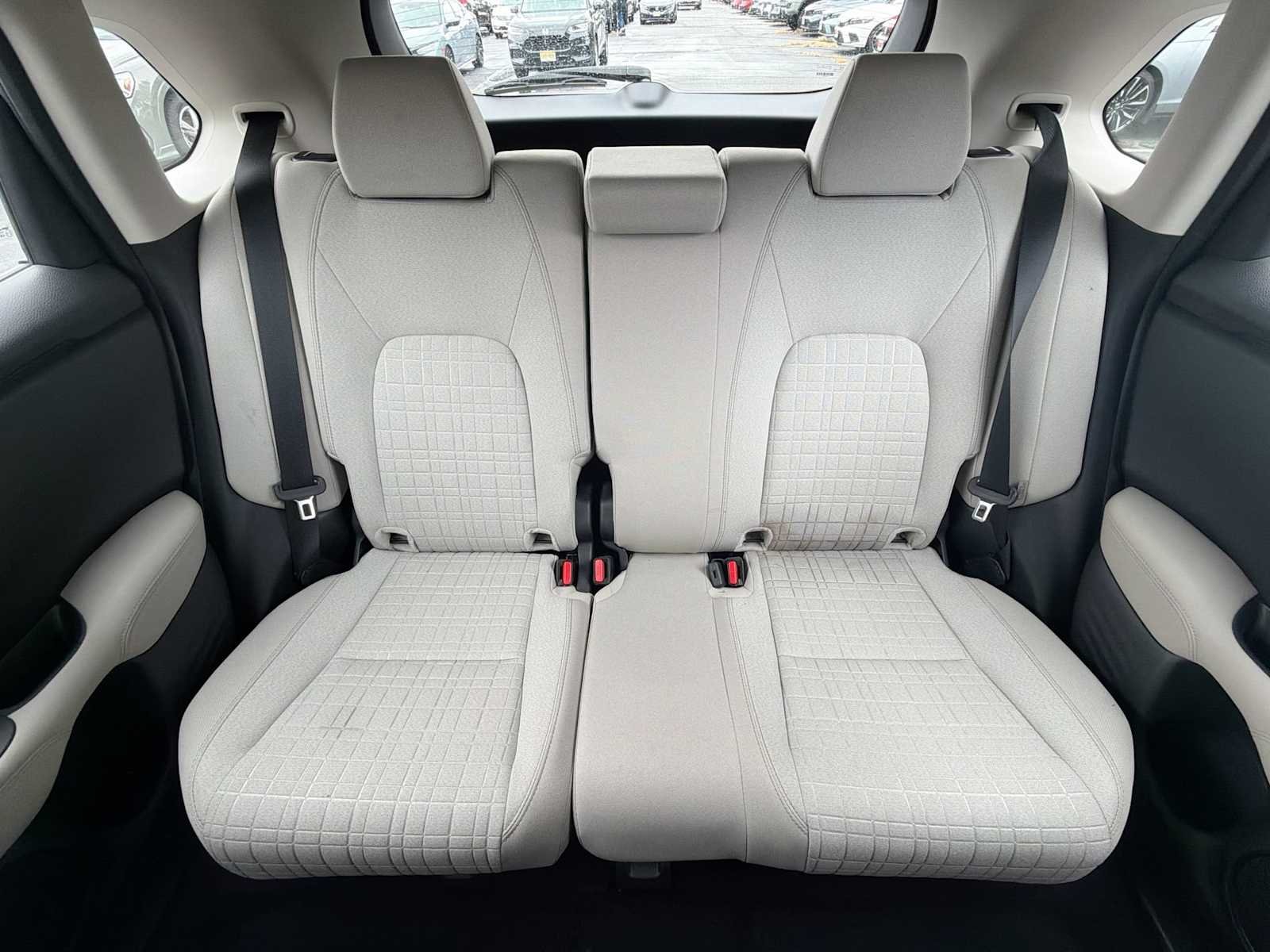 Used 2024 Lunar Silver Metallic Honda LX image 13