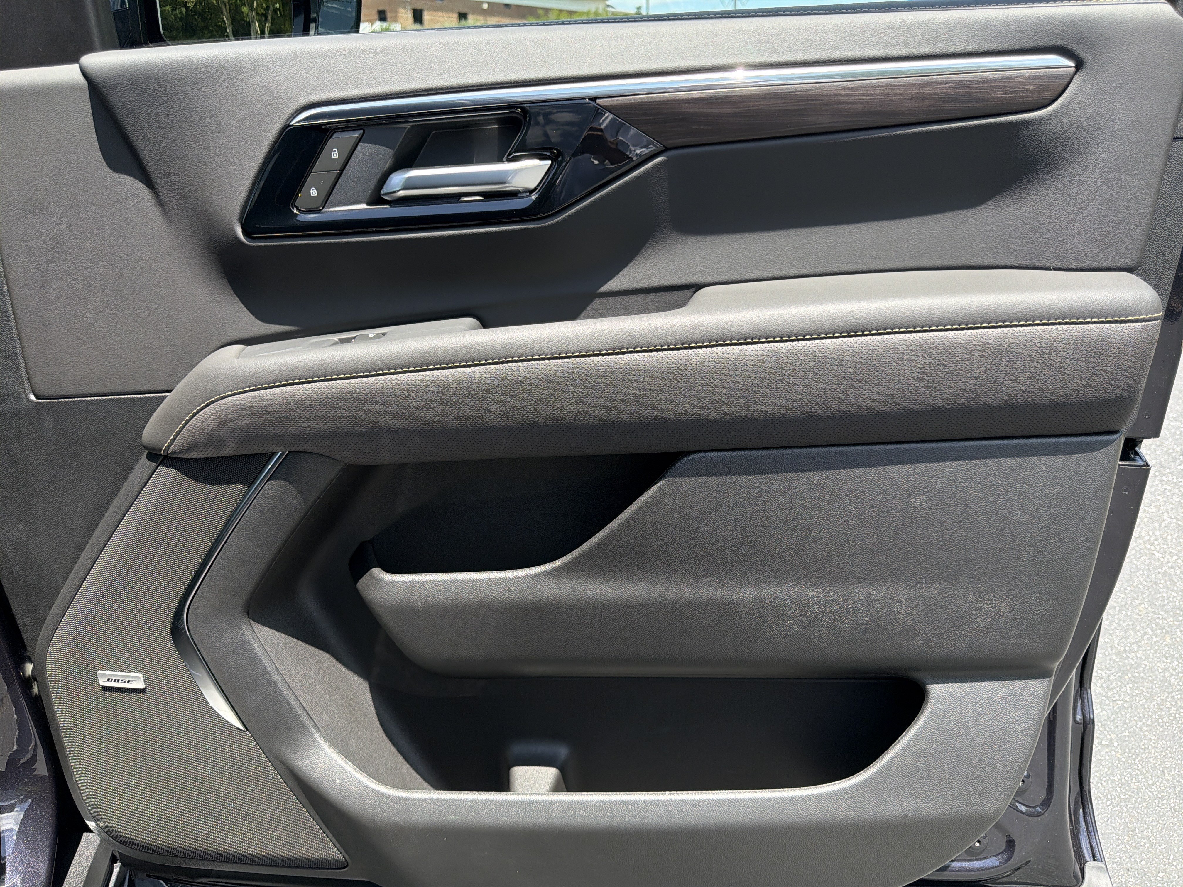 New 2026 Dark Ash Metallic Chevrolet Premier image 14