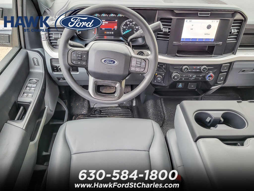 New 2026 Oxford White Ford F-250® XL image 9