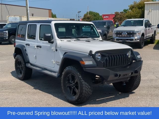 Used 2018 White Jeep Unlimited Sport S image 15