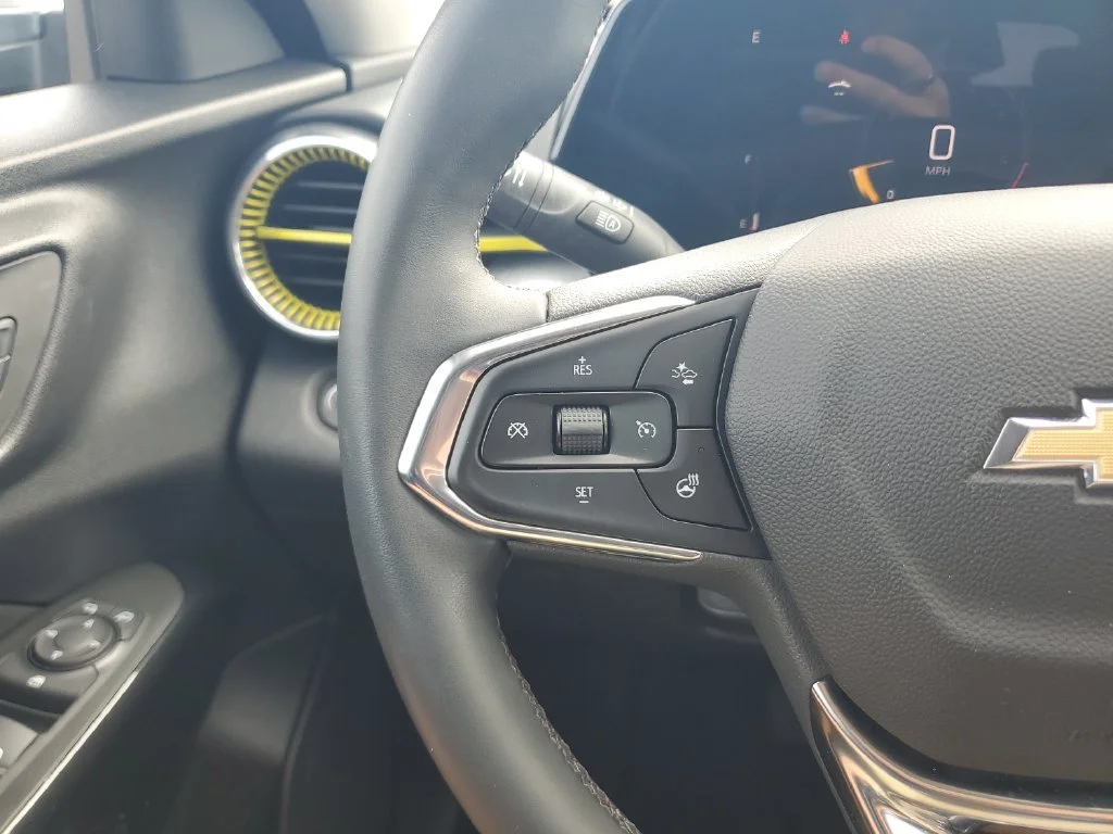 Used 2024 Sterling Gray Metallic Chevrolet LT image 20