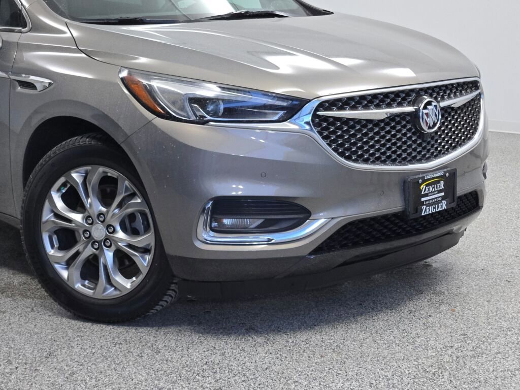 Used 2018 Buick Enclave Avenir with VIN 5GAEVCKW9JJ120452 for sale in Lincolnwood, IL