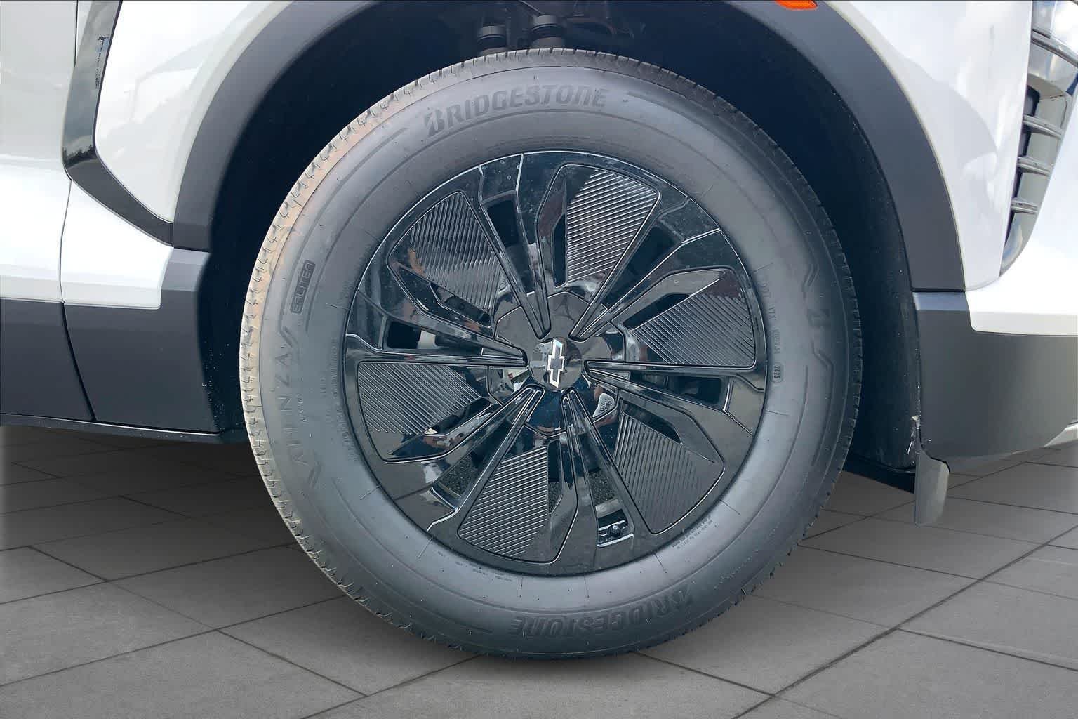 2026 Chevrolet Blazer EV LT - Photo 11