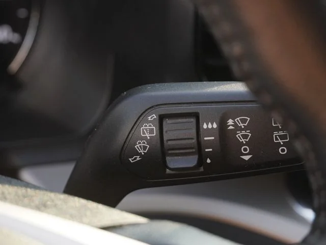 Used 2021 White Ford XLT image 32