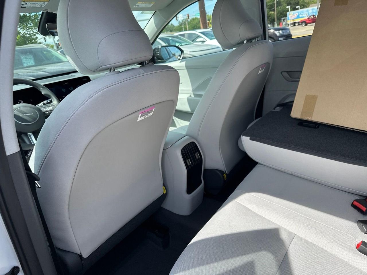 New 2027 White Hyundai SEL Sport AWD image 16