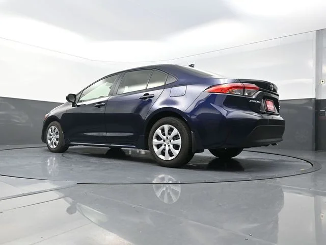 Used 2026  Toyota LE image 34