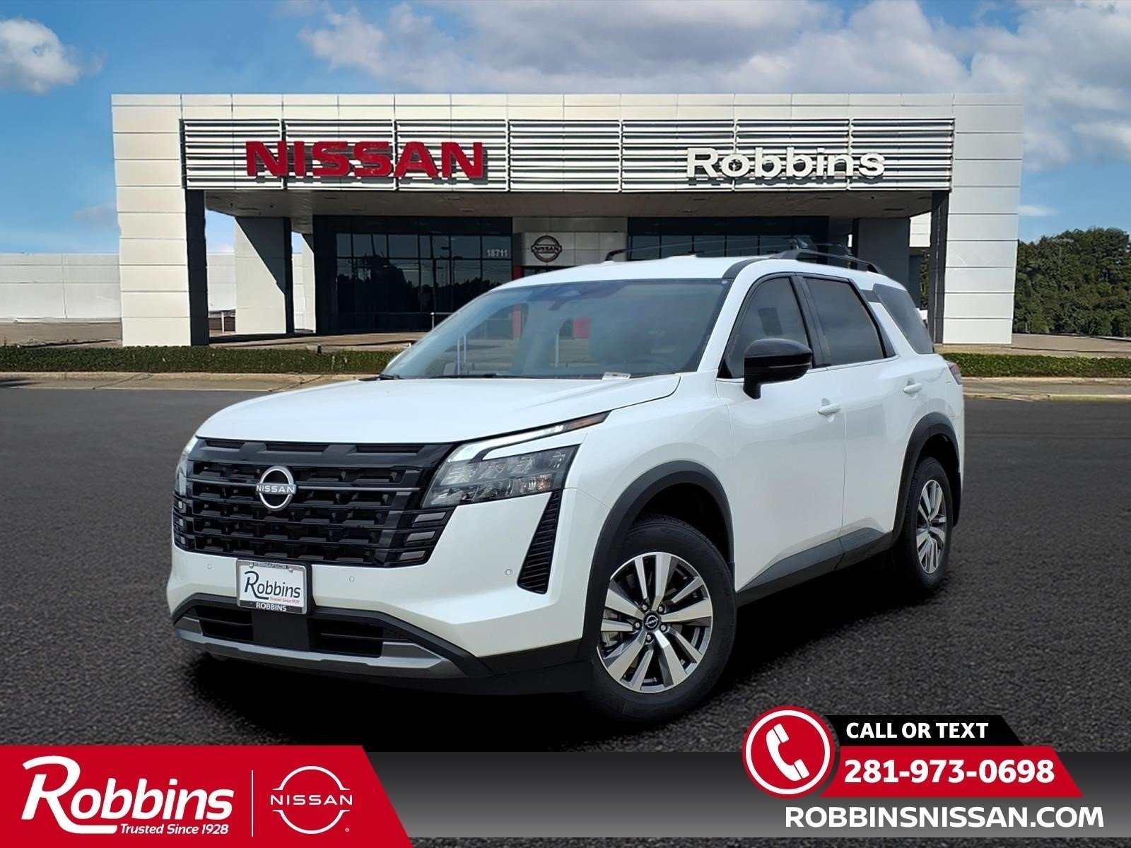 2026 Nissan Pathfinder SL White at Robbins Nissan