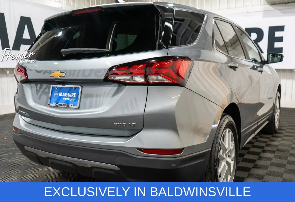 Used 2024 Gray Chevrolet LT image 5