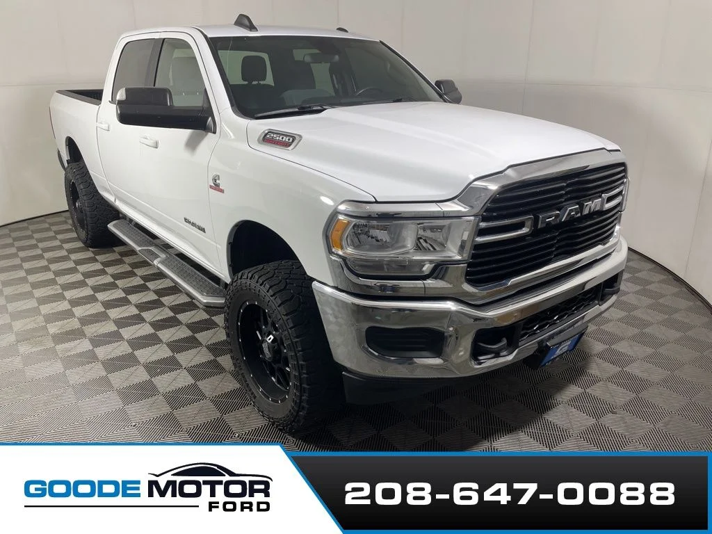 2021 RAM 2500 Big Horn 4X4 Crew Cab SWB's photo