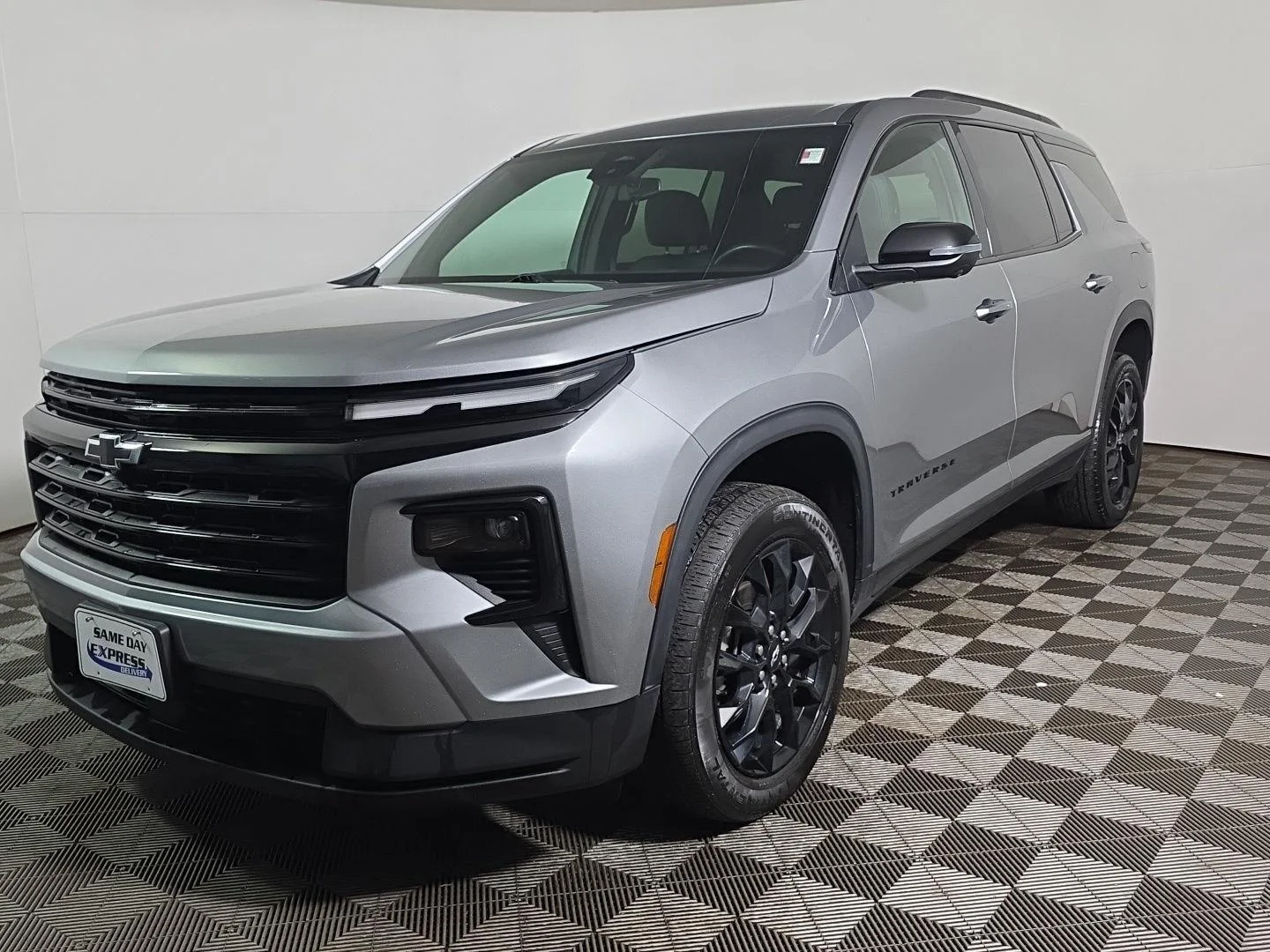 Used 2024 Sterling Gray Metallic Chevrolet AWD LT image 6