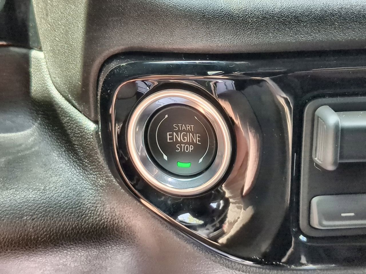 New 2026 Summit White GMC SLT image 17