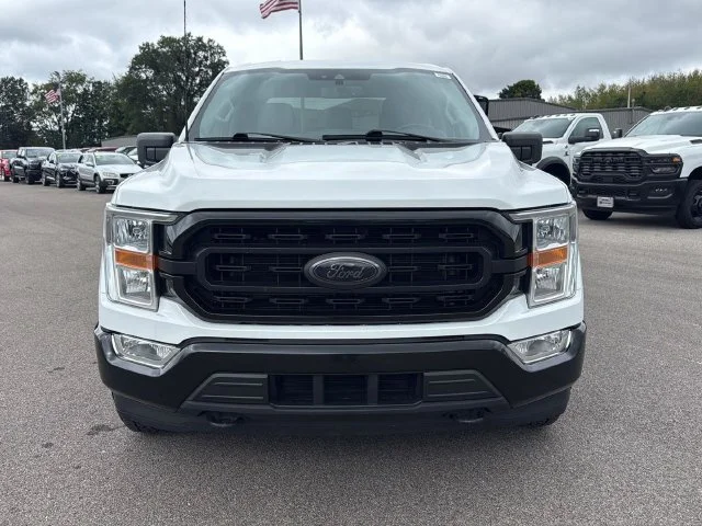 Used 2022 White Ford  image 18