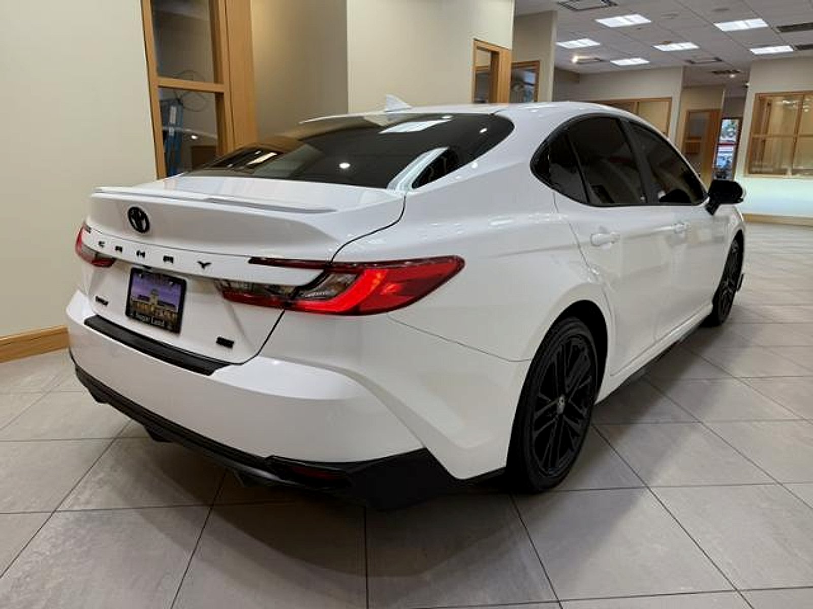 Used 2025 White Toyota  image 5