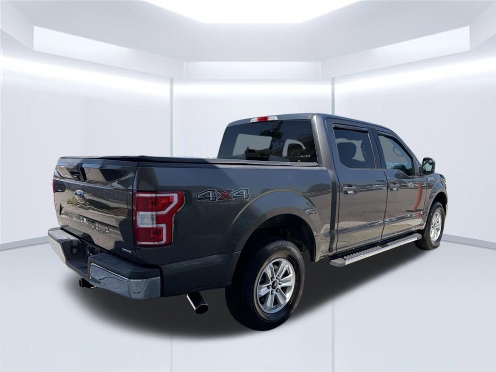 Used 2018 Gray Ford XLT image 7