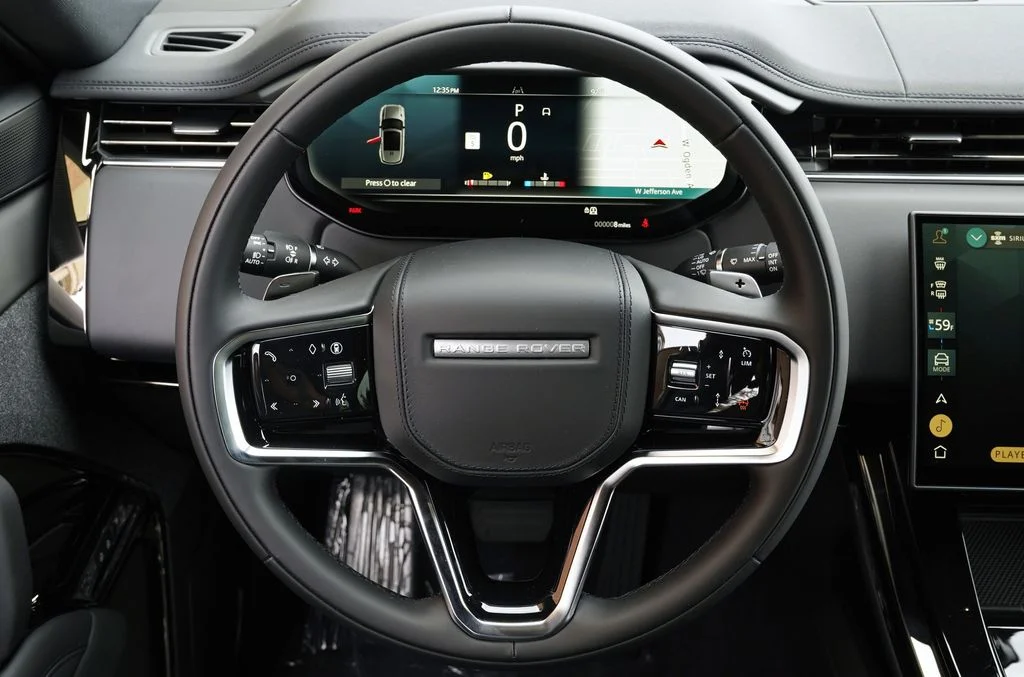 New 2026 Fuji White Land Rover SE image 17