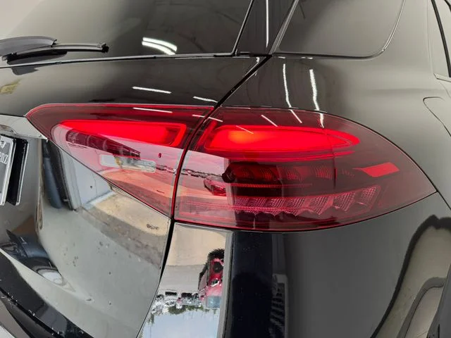 New 2026 Black Mercedes-Benz GLE 350 image 35