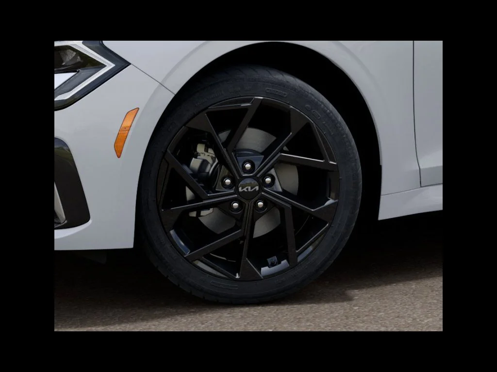 New 2027 Snow White Pearl Kia GT-Line image 22