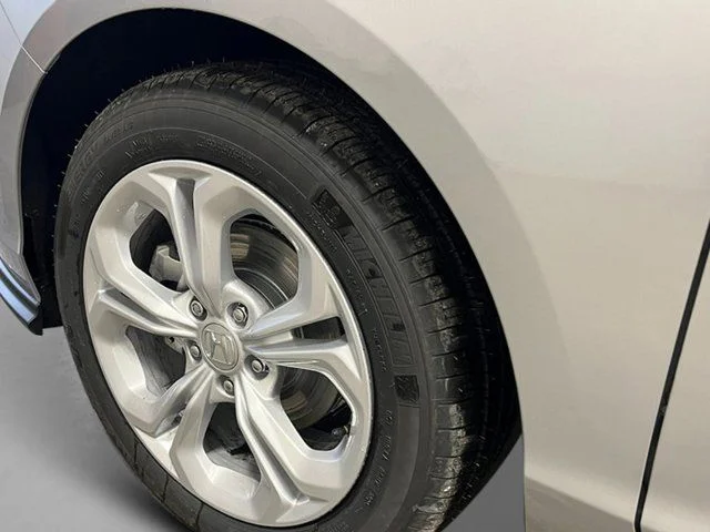 New 2026 Solar Silver Metallic Honda LX image 10