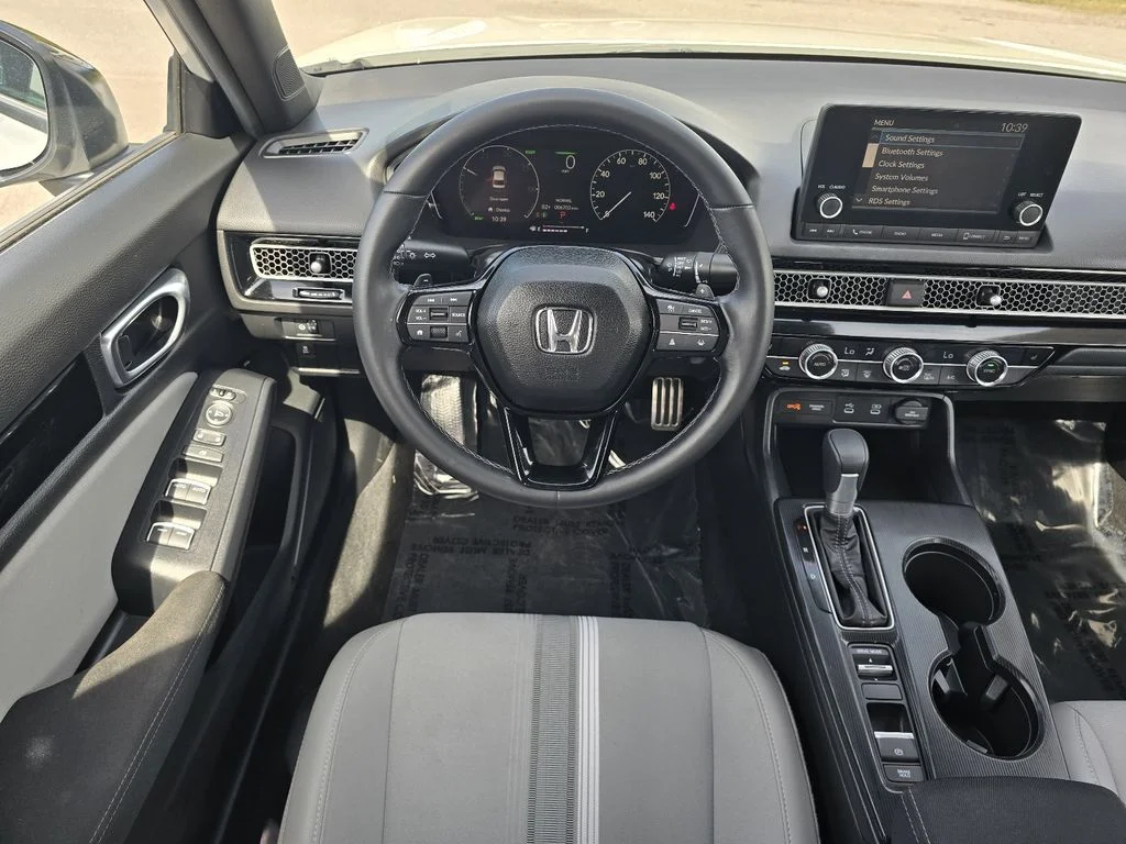 2025 Honda Civic Sport - Photo 13