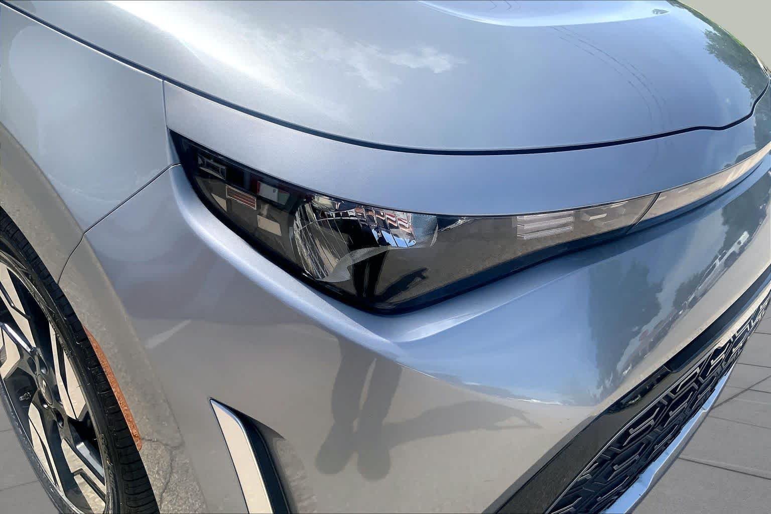 Certified Used 2024 Steel Gray Kia GT-Line image 27