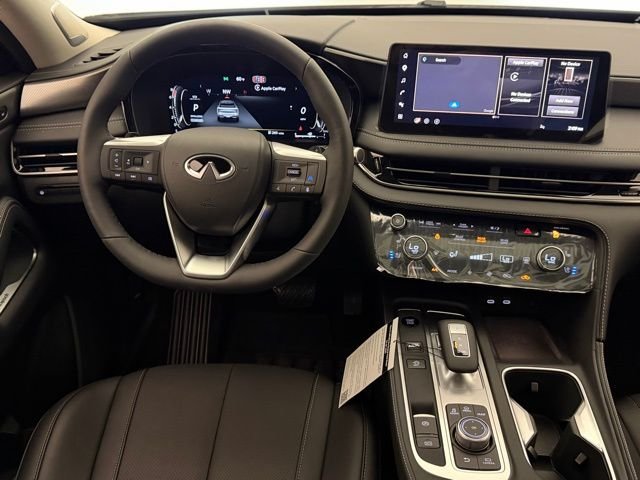 New 2026 RADIANT WHITE INFINITI Luxe FWD image 26