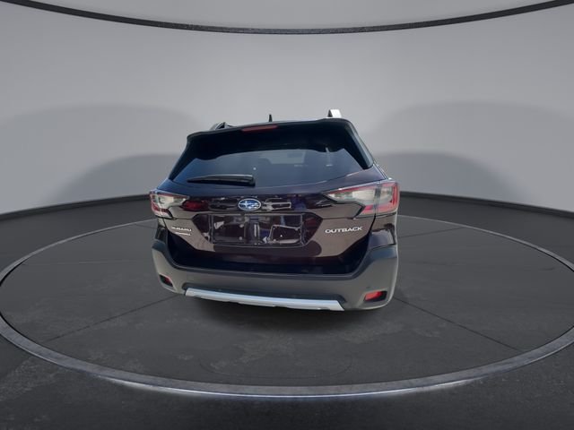 Used 2023  Subaru Limited image 7