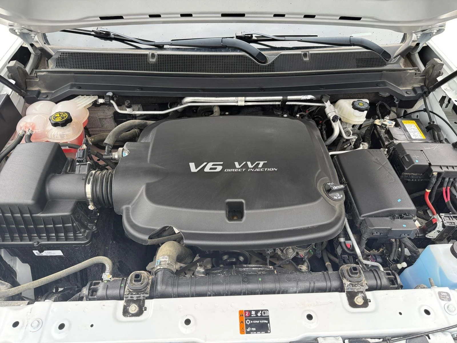 Used 2022 Summit White Chevrolet WT image 28