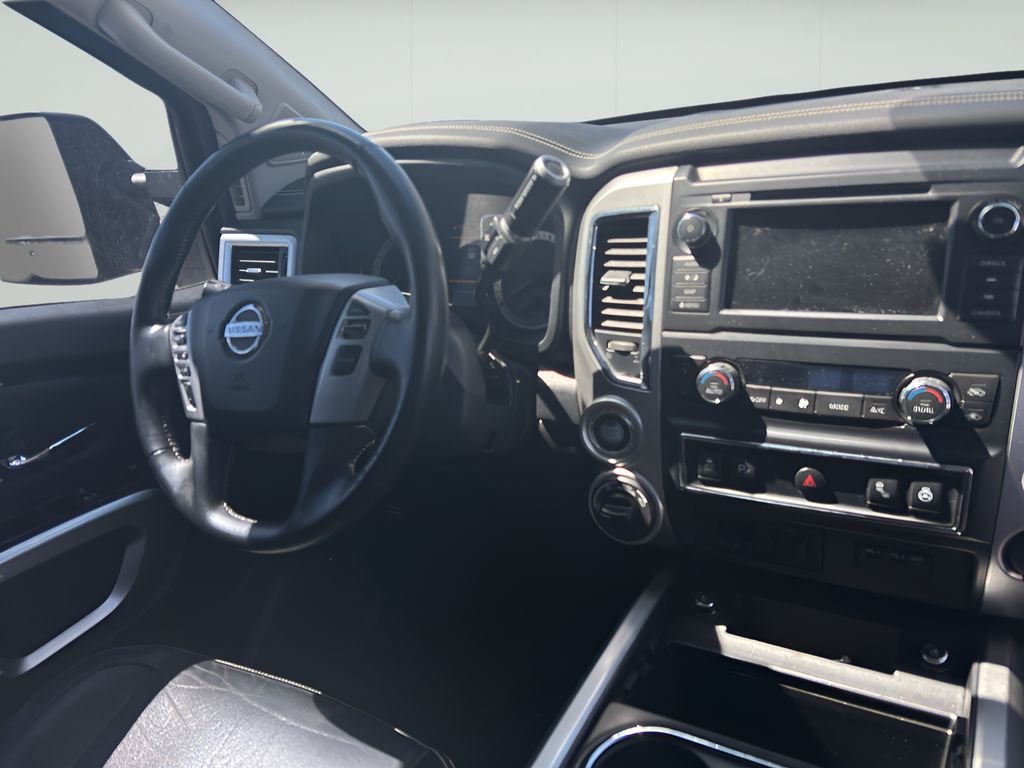 Used 2019 Gun Metallic Nissan PRO-4X image 8