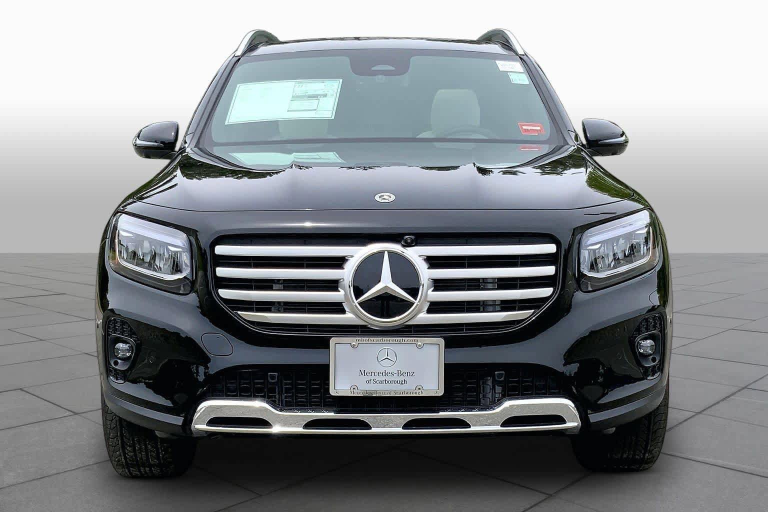 New 2026 Night Black Mercedes-Benz GLB 250 image 3