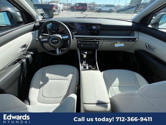 2025 Hyundai Tucson SE - Photo 10