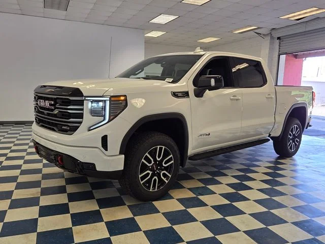Used 2026 White GMC AT4 image 4