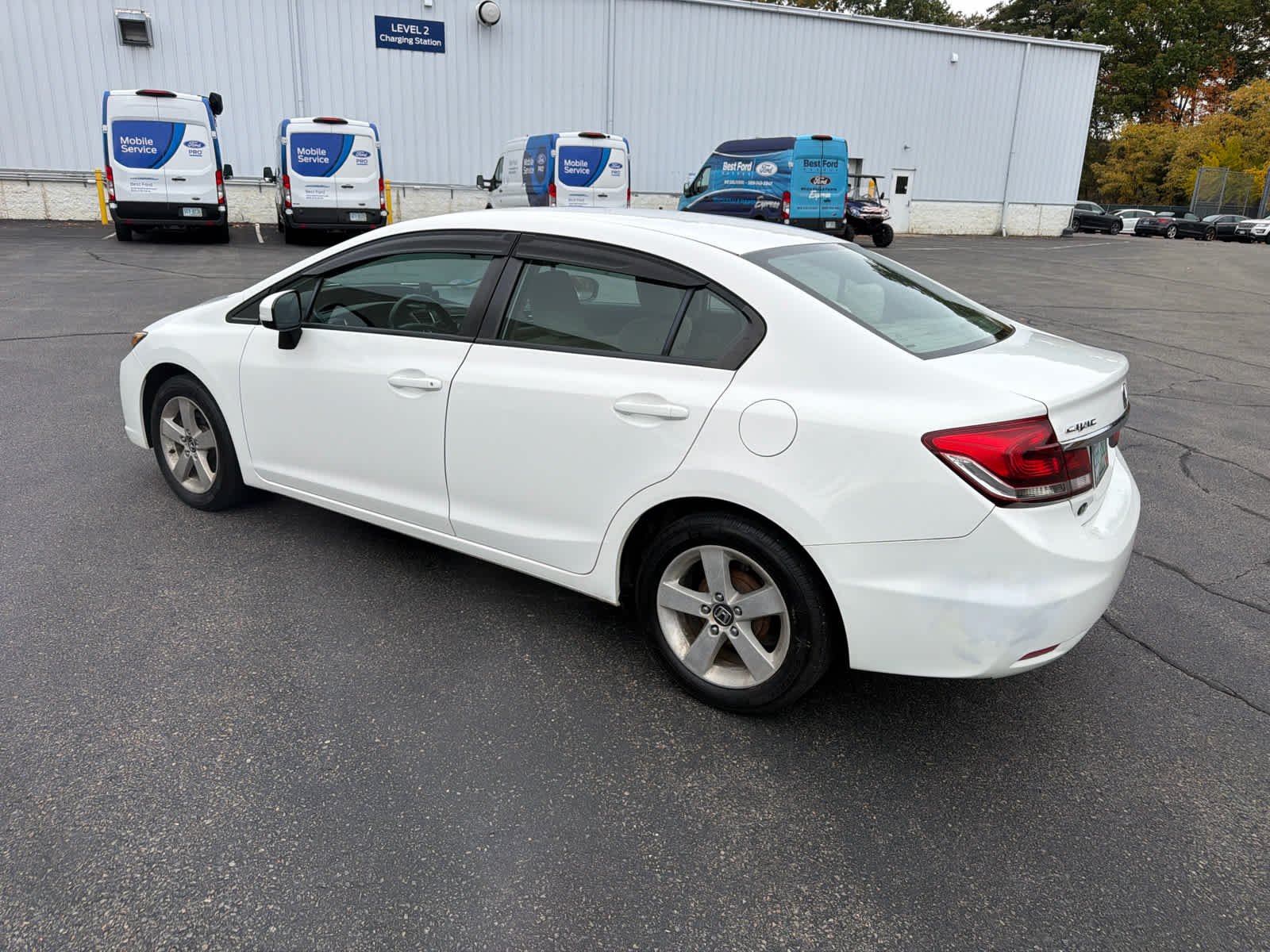 Used 2014 Taffeta White Honda LX image 9