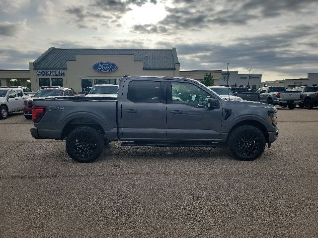 New 2026 Gray Metallic Ford XLT image 28