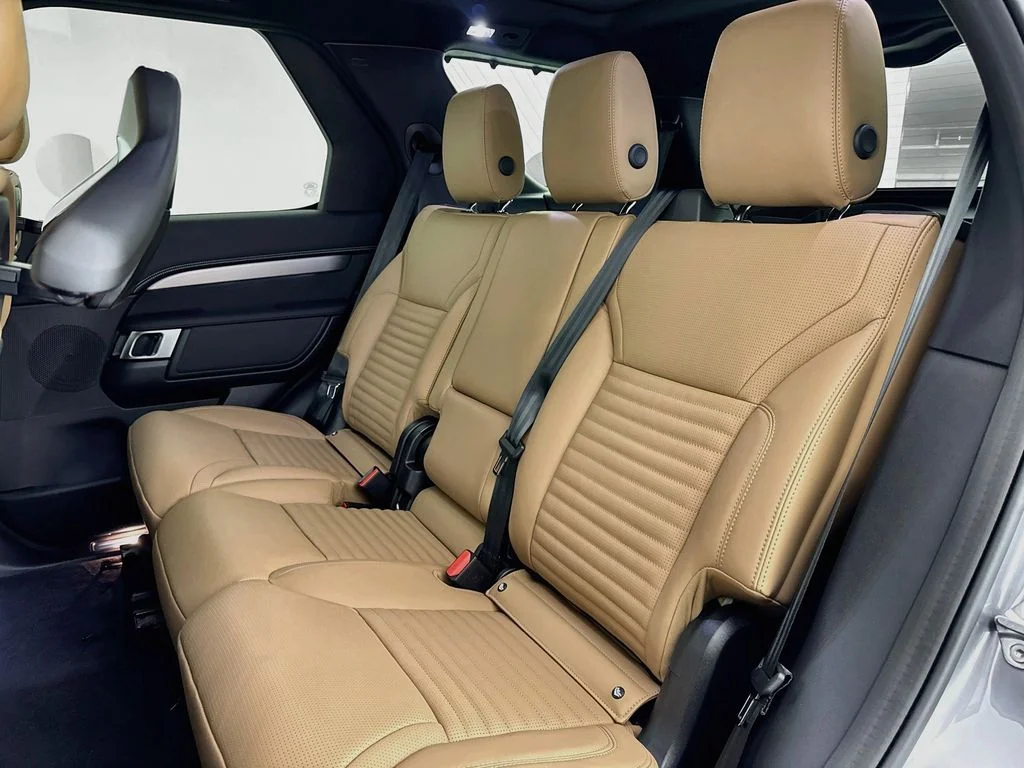 New 2026 Eiger Grey Land Rover Gemini Edition image 25