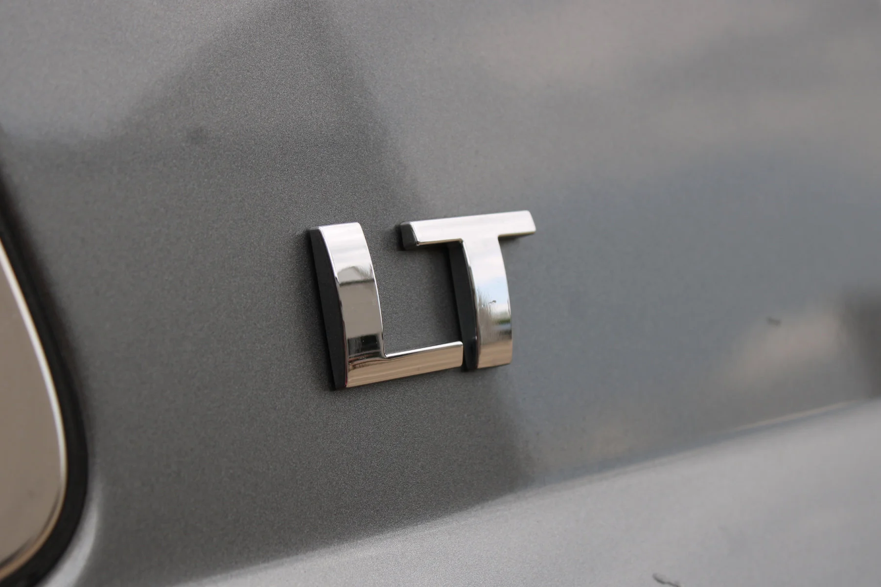 Used 2020 Satin Steel Metallic Chevrolet 2WD 4dr LT image 24
