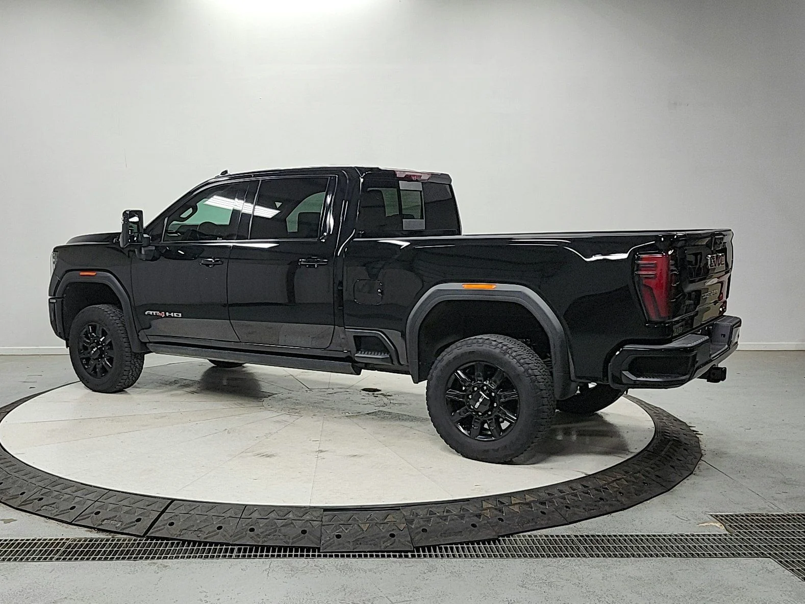 Used 2024 Black GMC AT4 image 5