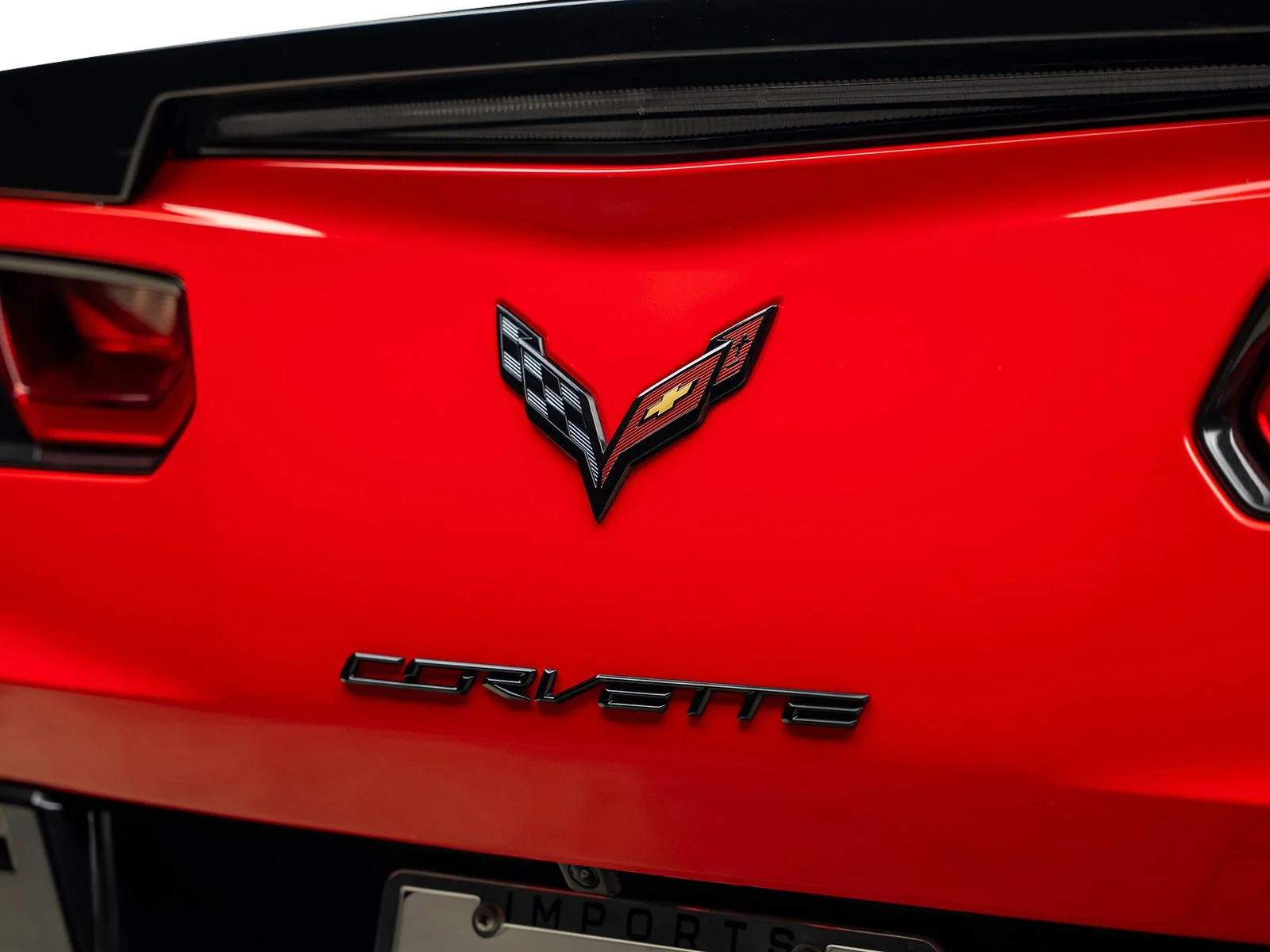 Used 2016 Red Chevrolet Stingray Z51 image 16