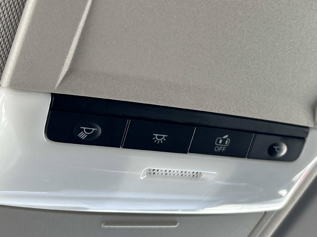 Used 2024 Silver Nissan S image 30