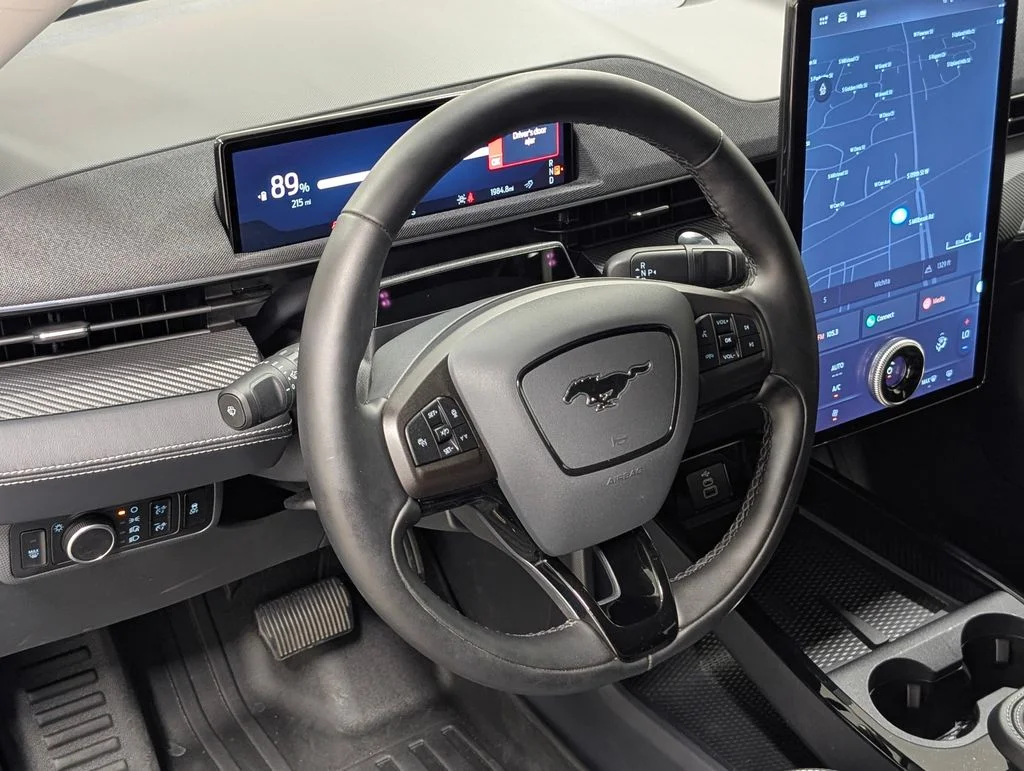 Certified Used 2025 Velocity Blue Metallic Ford Select image 9
