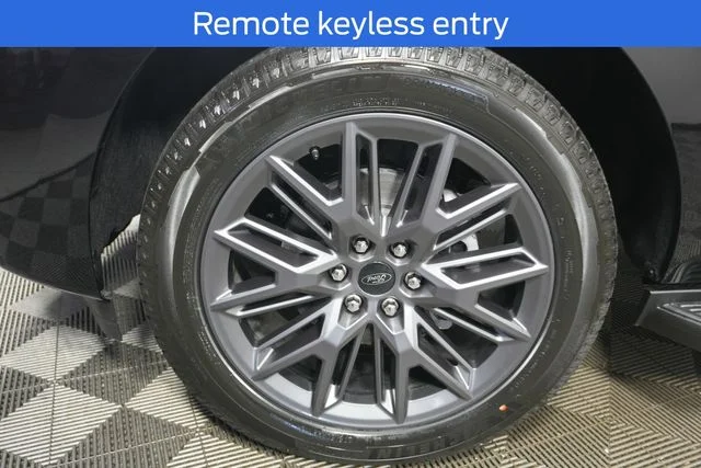 New 2026 Agate Black Metallic Ford MAX Platinum® image 9