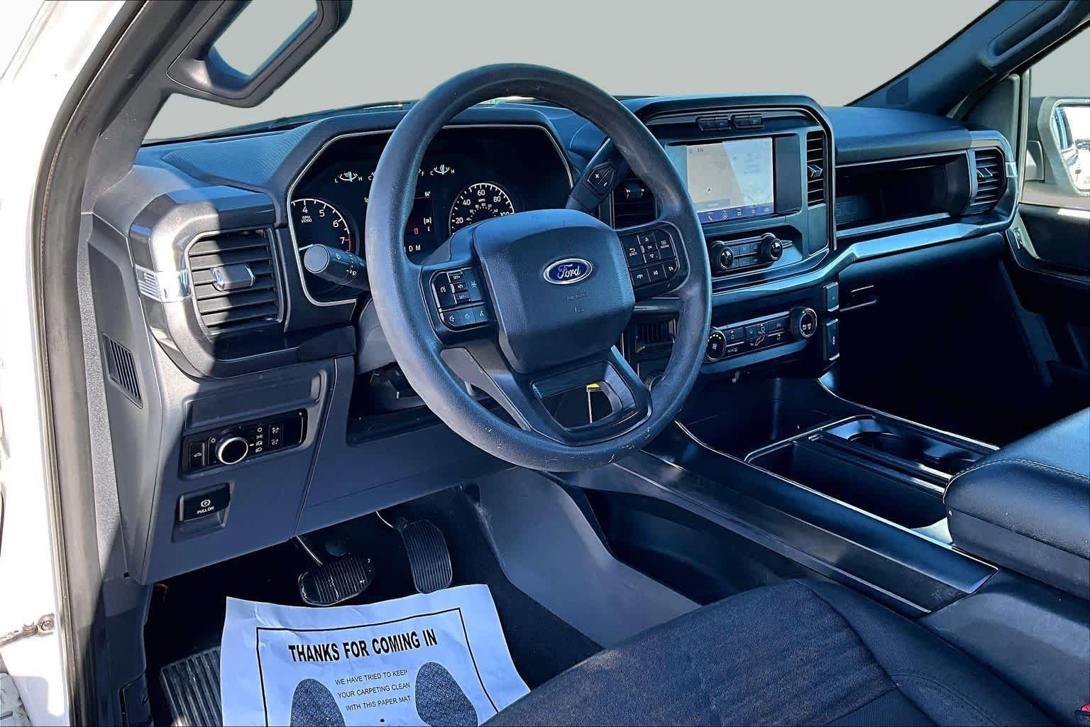 Used 2023 Oxford White Ford XL image 30