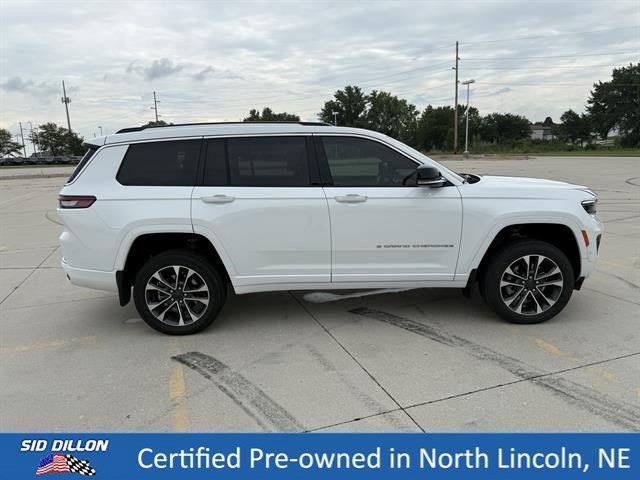 Used 2023 Bright White Clear Coat Jeep Overland image 3