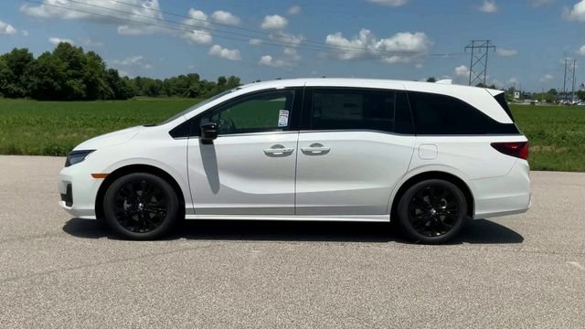 New 2026 Platinum White Pearl Honda Sport-L image 5