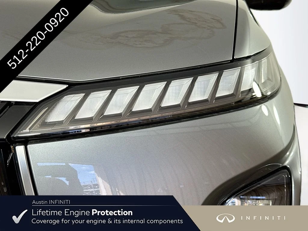 New 2027 Silver INFINITI LUXE image 42